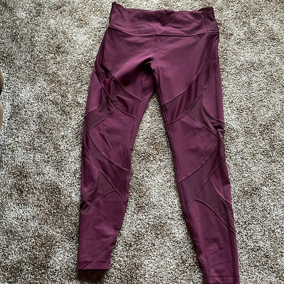 Lululemon leggings - Picture 1 of 2